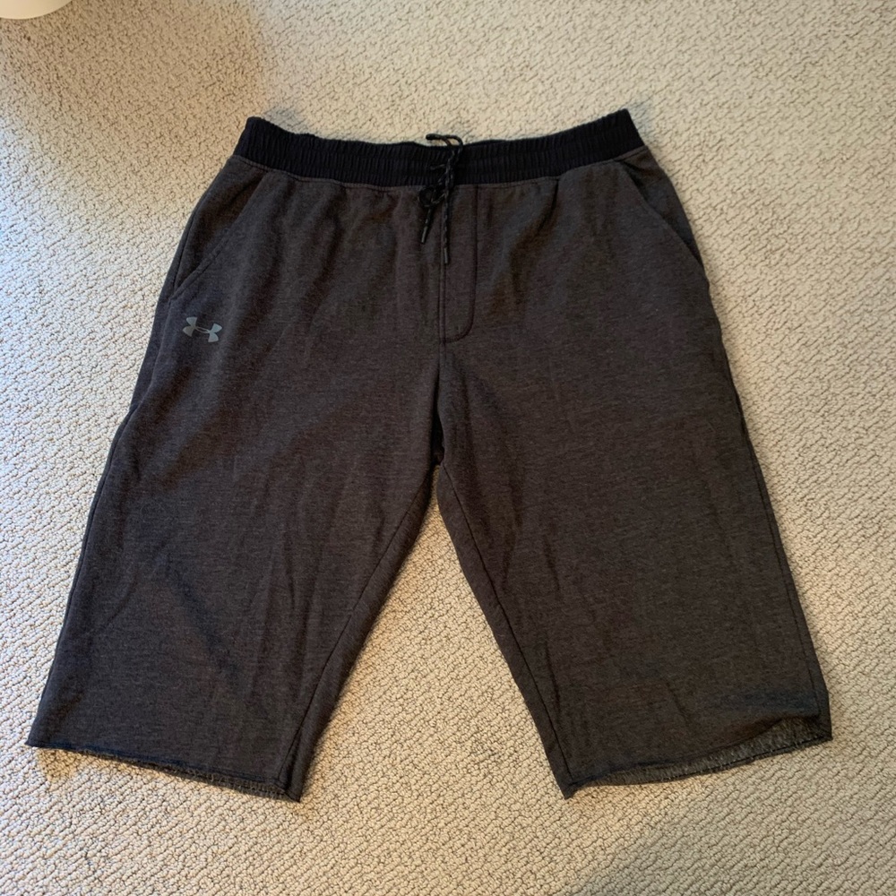 Under Armour Loose Fleece Athletic Shorts